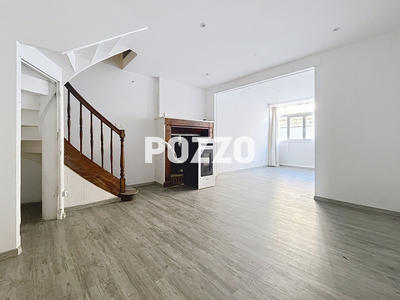 Maison - 110 m² - 6 pièces