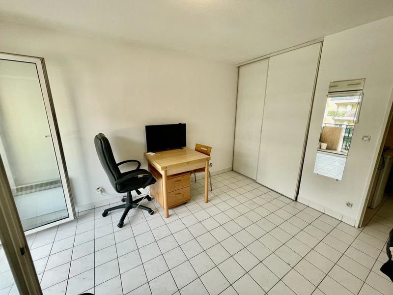 Studio - 18 m² - 1 pièce