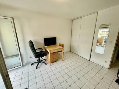 Studio - 18 m² - 1 pièce
