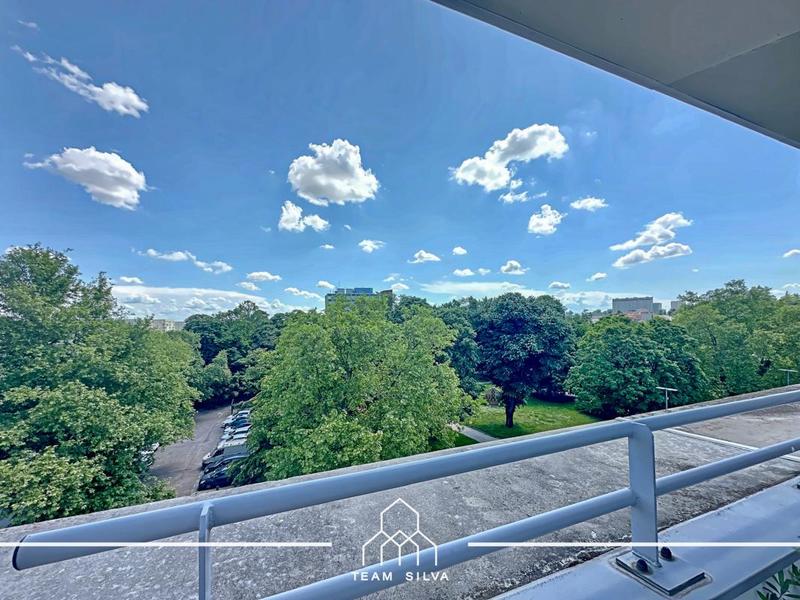 Appartement - 105 m² - 5 pièces