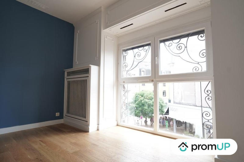 Appartement - 90 m² - 4 pièces