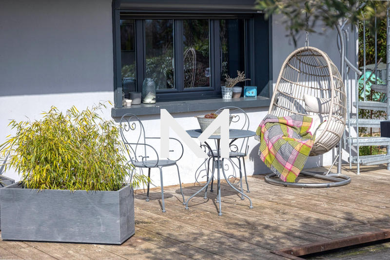 Maison - 229 m² - 7 pièces