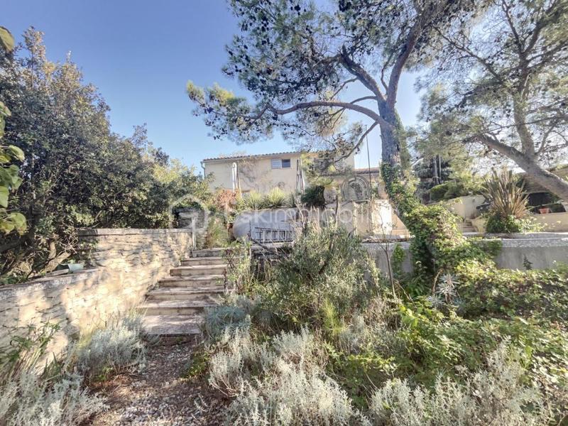 Demeure - 186 m² - 7 pièces