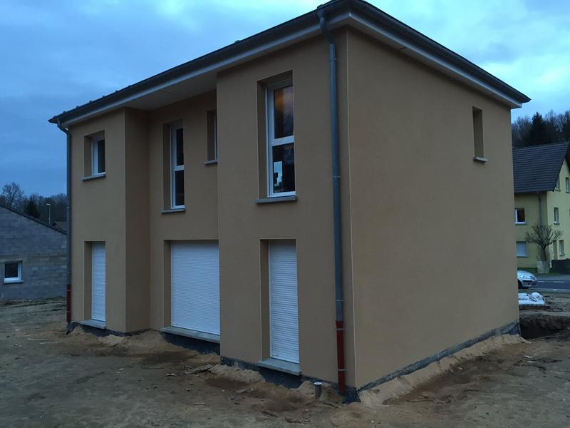 Maison - 87 m² - 4 pièces