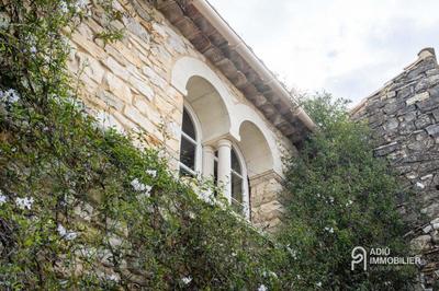 Maison de ville - 234 m² - 8 pièces