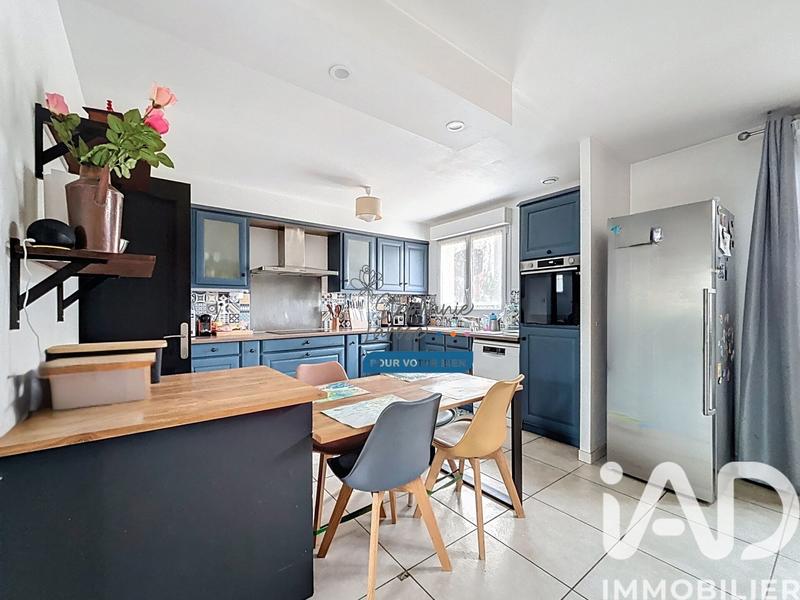 Maison - 140 m² - 5 pièces