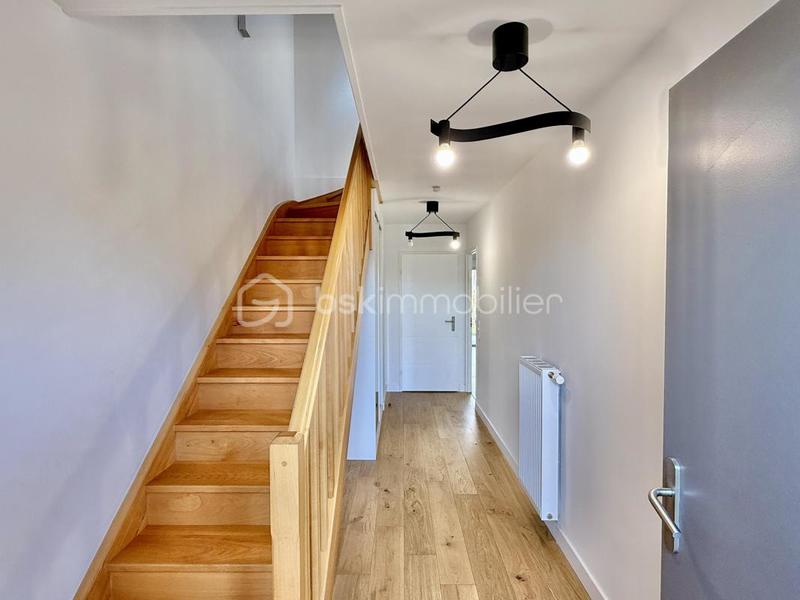 Maison - 112 m² - 5 pièces