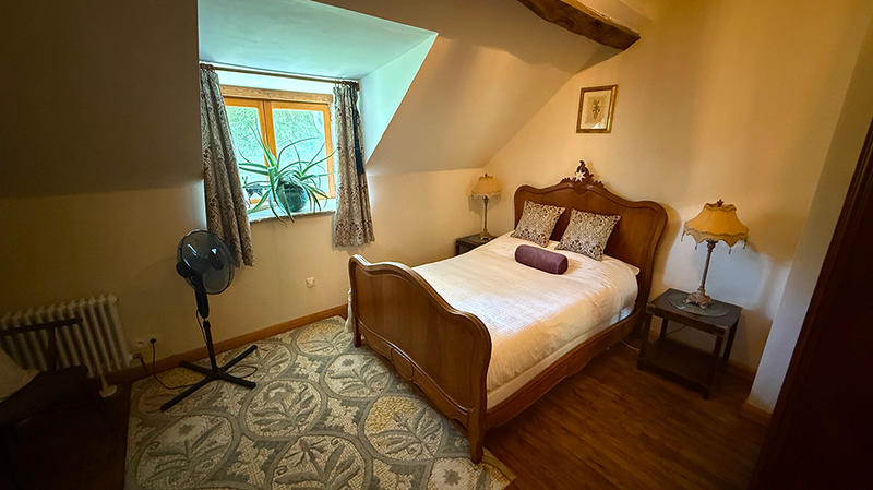 Maison - 265 m² - 9 pièces