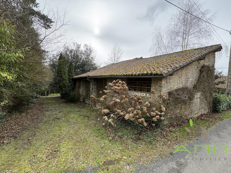 Maison ancienne - 282 m² - 10 pièces