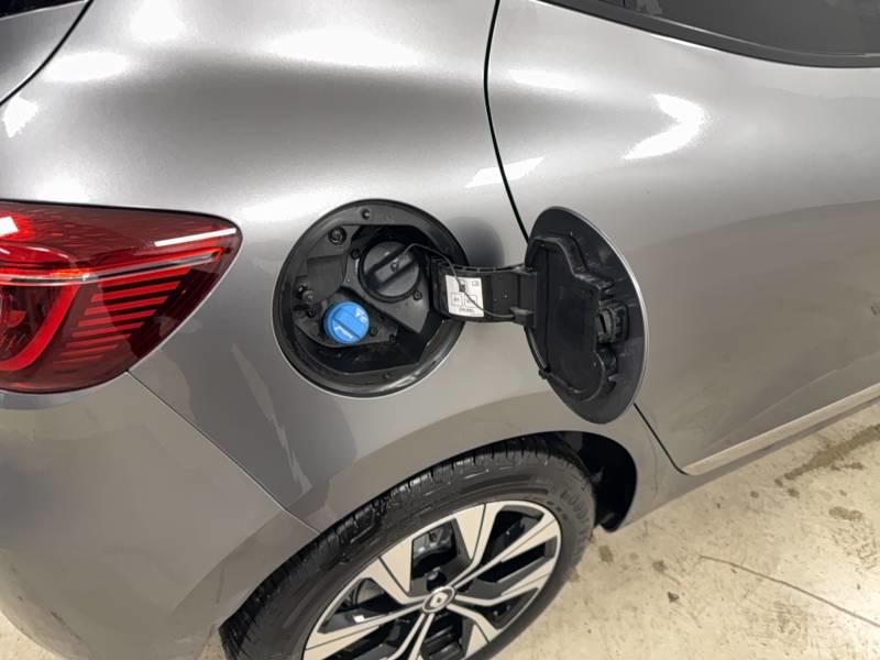 Renault Clio Blue dCi 100 Evolution