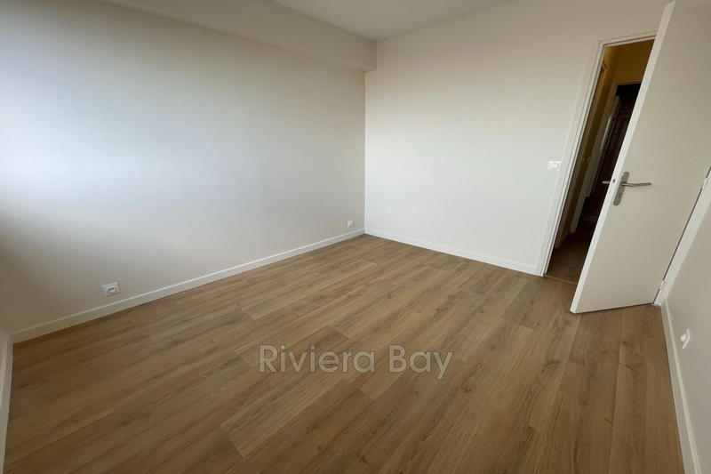 Appartement - 79 m² - 3 pièces