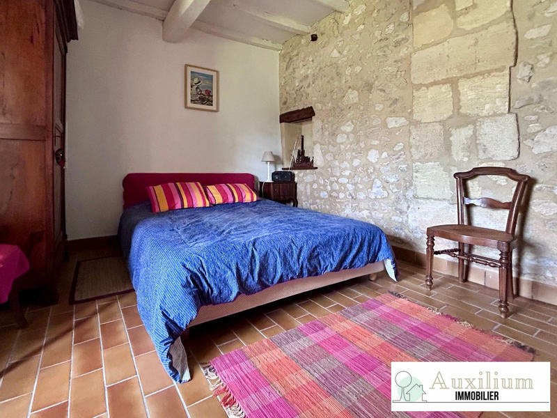 Maison ancienne - 196 m² - 9 pièces