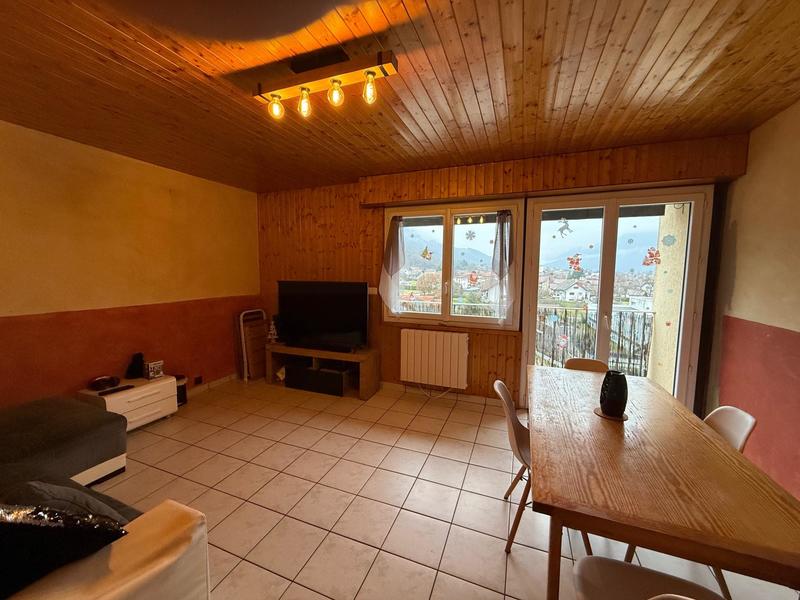 Appartement - 77 m² - 4 pièces