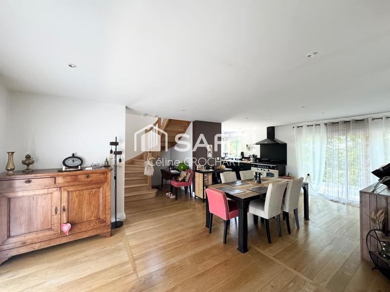 Maison - 110 m² - 4 pièces