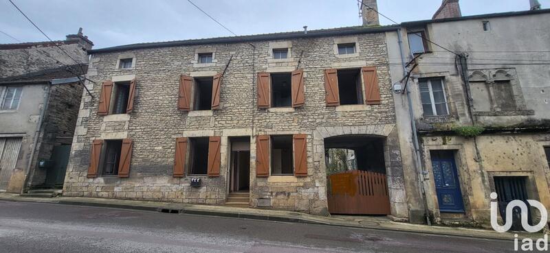 Maison de village - 127 m² - 7 pièces