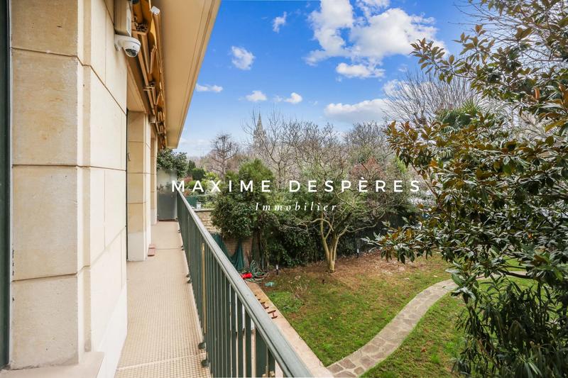 Appartement - 234 m² - 7 pièces