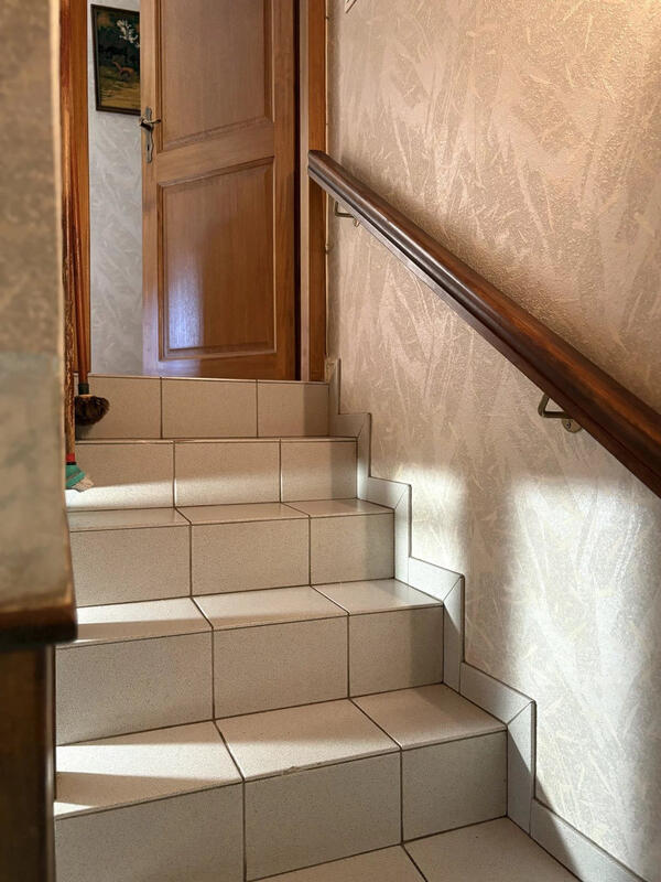 Maison - 152 m² - 7 pièces