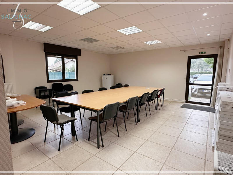 Local commercial - 60 m² - 3 pièces