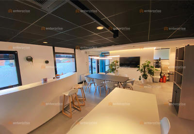 Bureau - 550 m²