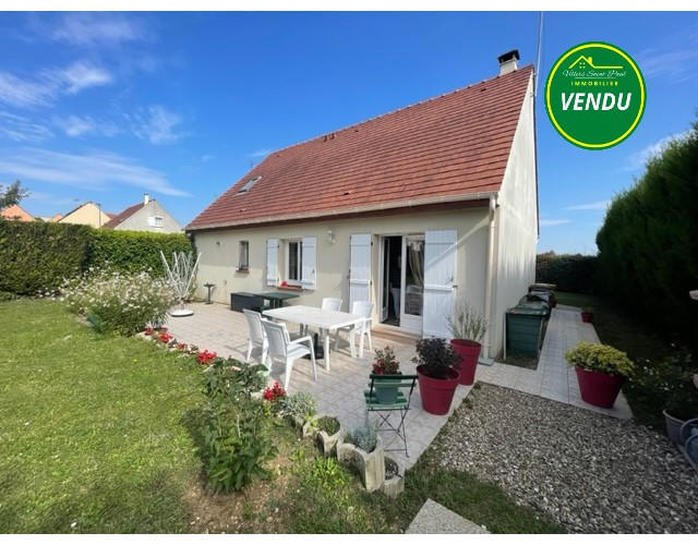 Maison - 101 m² - 5 pièces