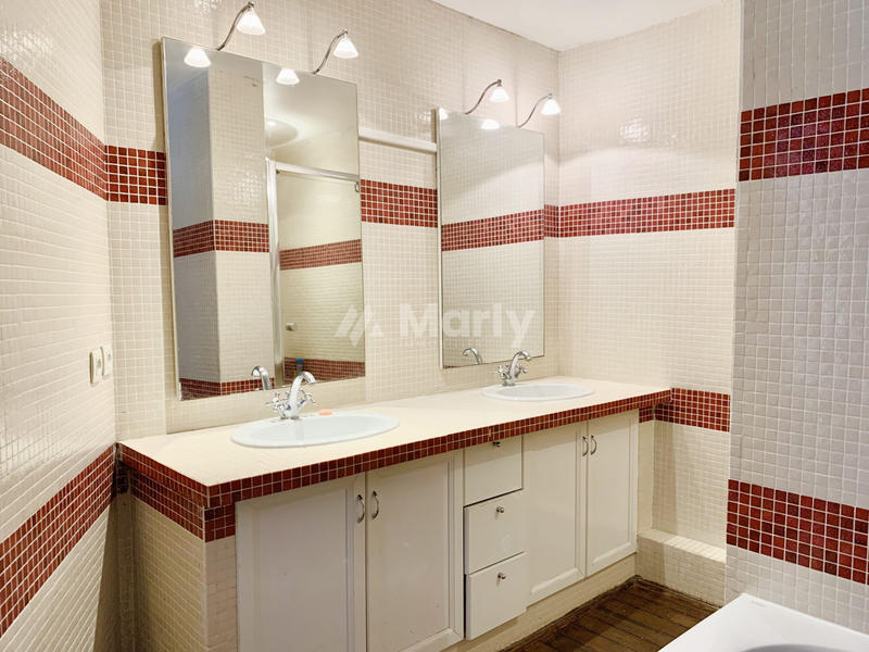 Appartement - 85 m² - 4 pièces