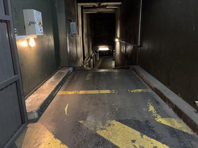 Parking / Garage - 14 m²