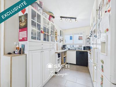 Maison - 98 m² - 5 pièces