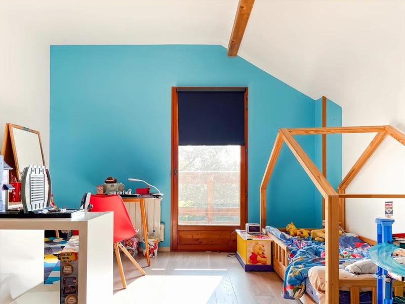 Maison - 180 m² - 8 pièces