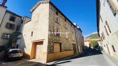 Maison - 146 m² - 6 pièces