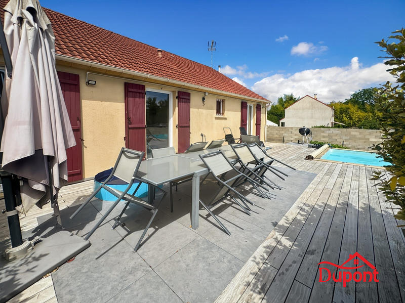 Maison - 92 m² - 5 pièces