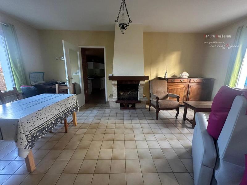 Maison - 94 m² - 5 pièces