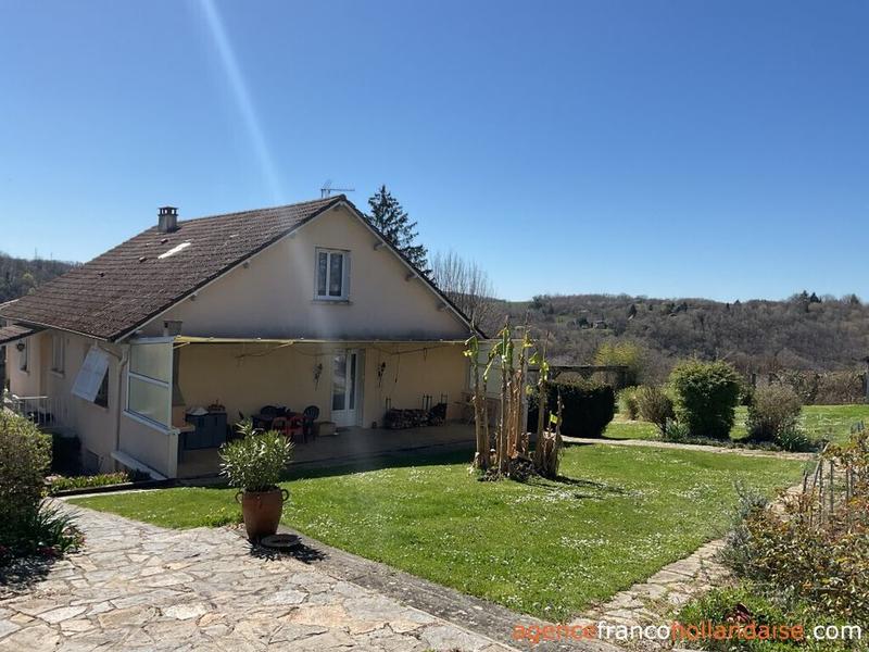 Maison - 146 m² - 7 pièces