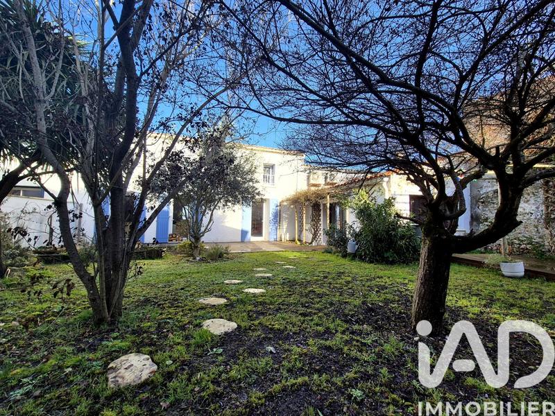 Maison - 160 m² - 5 pièces