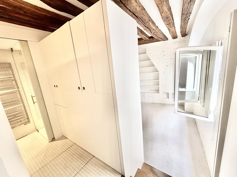 Studio - 18 m² - 1 pièce