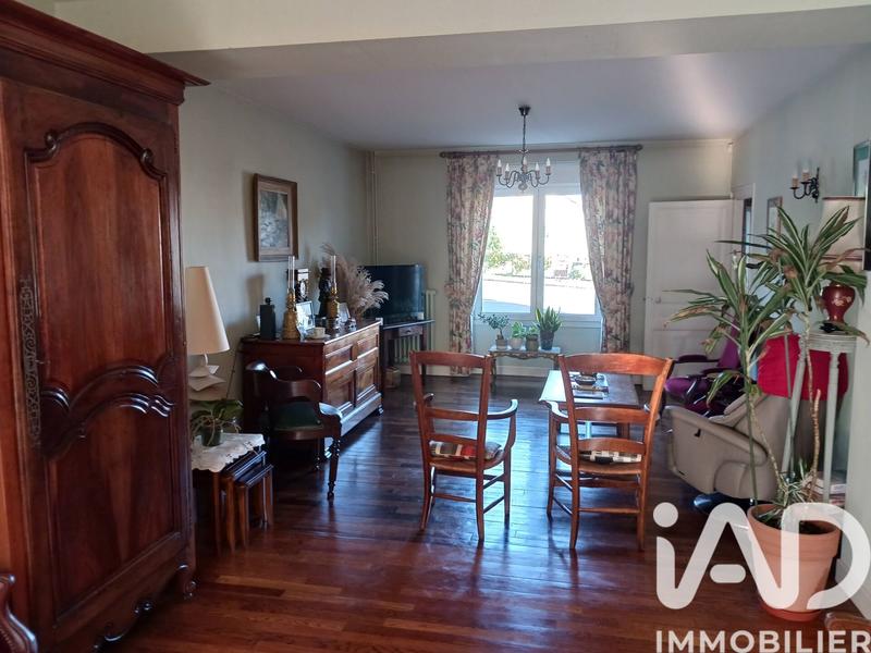 Maison - 173 m² - 10 pièces