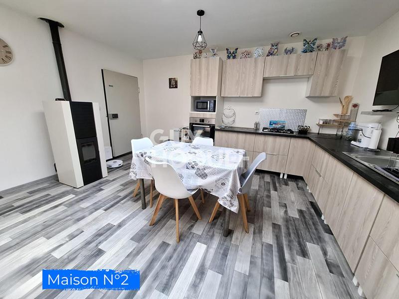 Maison - 166 m² - 6 pièces