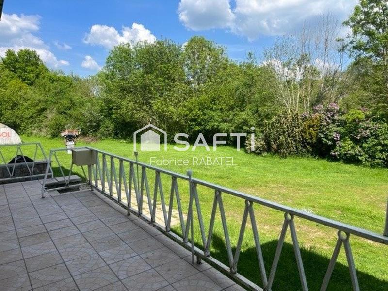 Maison - 140 m² - 5 pièces