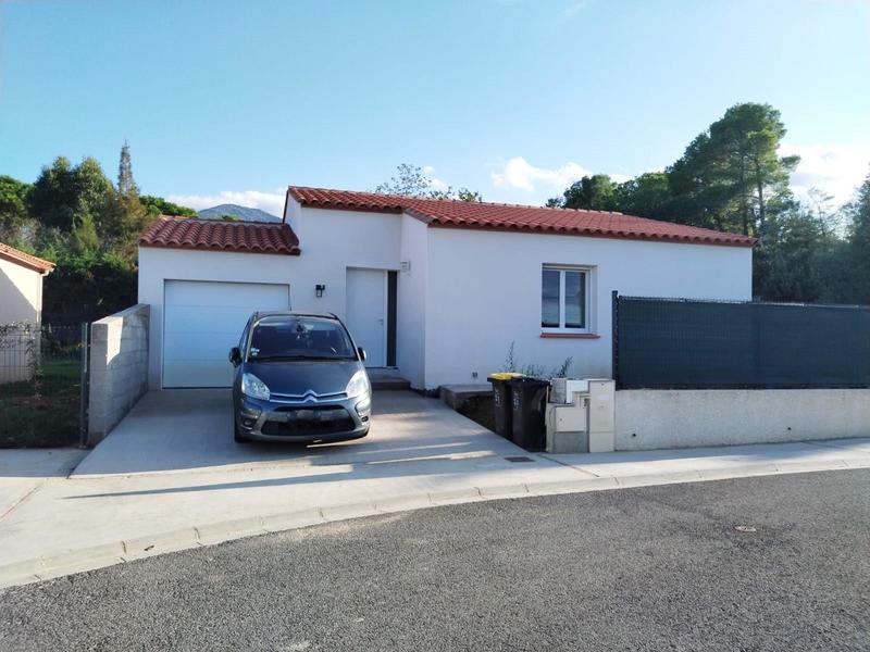 Villa - 80 m² - 4 pièces