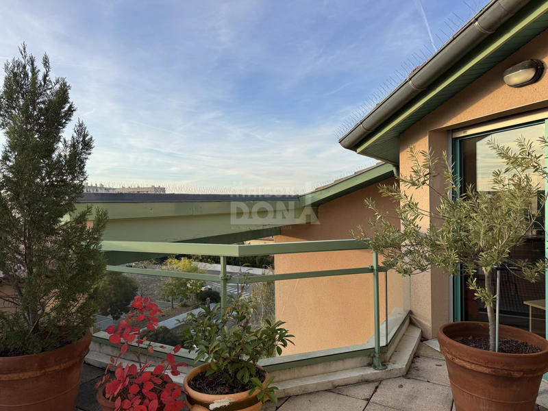 Appartement - 194 m² - 5 pièces