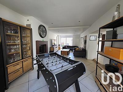 Maison - 194 m² - 7 pièces