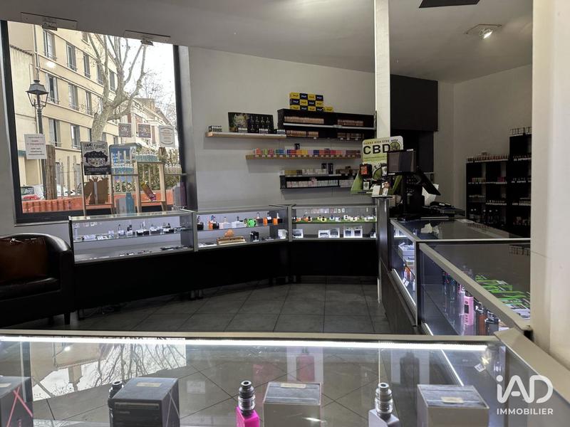 Local commercial - 67 m²