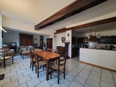 Maison - 254 m² - 10 pièces