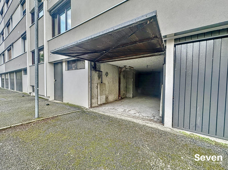 Parking / Garage - 16 m²