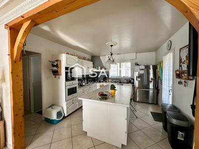 Maison - 108 m² - 6 pièces