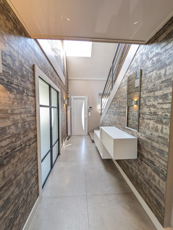 Maison - 196 m² - 7 pièces