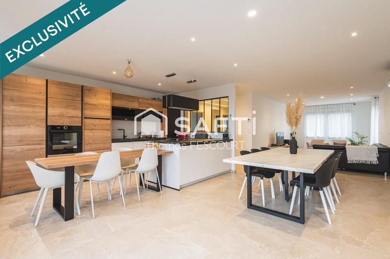 Maison - 130 m² - 6 pièces