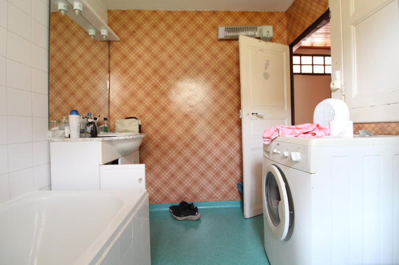 Maison - 106 m² - 8 pièces