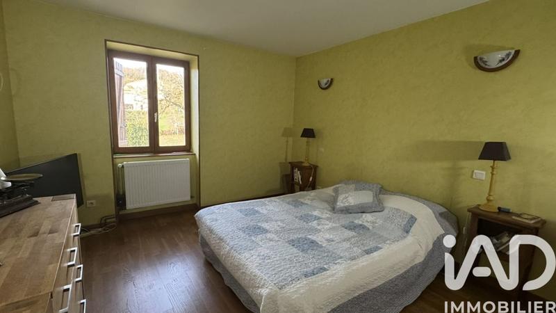 Maison - 192 m² - 5 pièces