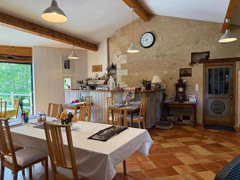 Maison de maîtres - 380 m² - 10 pièces