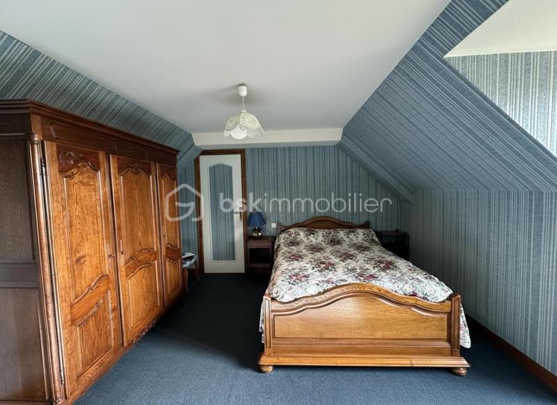 Maison - 160 m² - 7 pièces